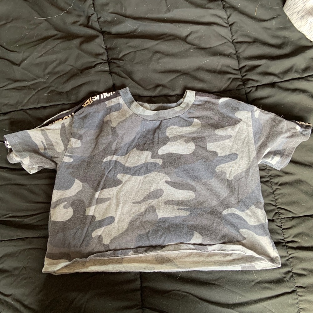 Hollister crop top